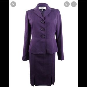 Le Suit Purple Flounce Skirt Suit